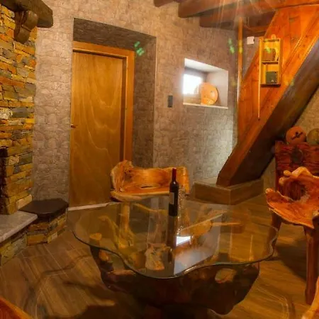 Evdokia Apartment Soroni